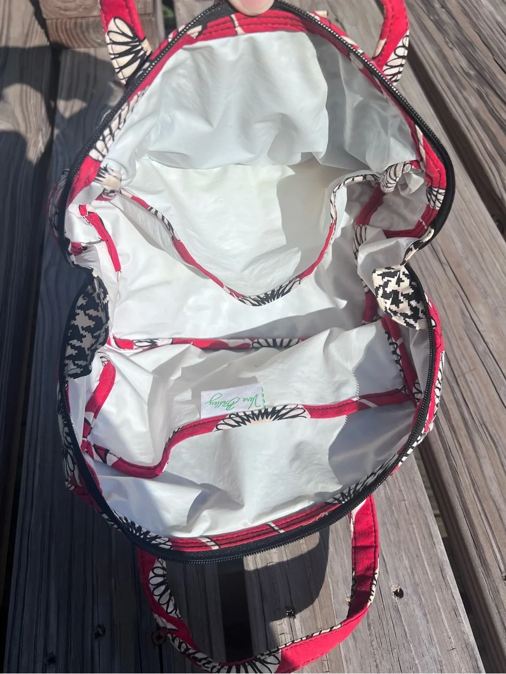 •Vera Bradley Red Floral Quilted Cosmetic Organizer EUC!